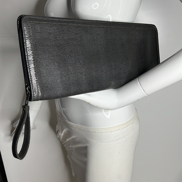 Neiman Marcus Tie Zip Around Long Travel Gray Clutch - Picture 2 of 9